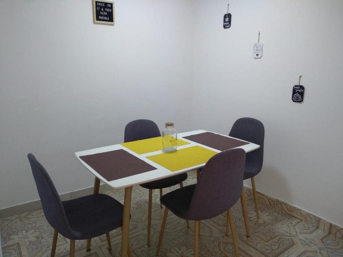 Komodo Alojamiento- Hostal Autoservicio, Ubicado Cerca Al Centro Historico - Bano Privado, Wifi , Cama 2X2 Y Agua Caliente Y Cocina Compartida Popayán Eksteriør billede
